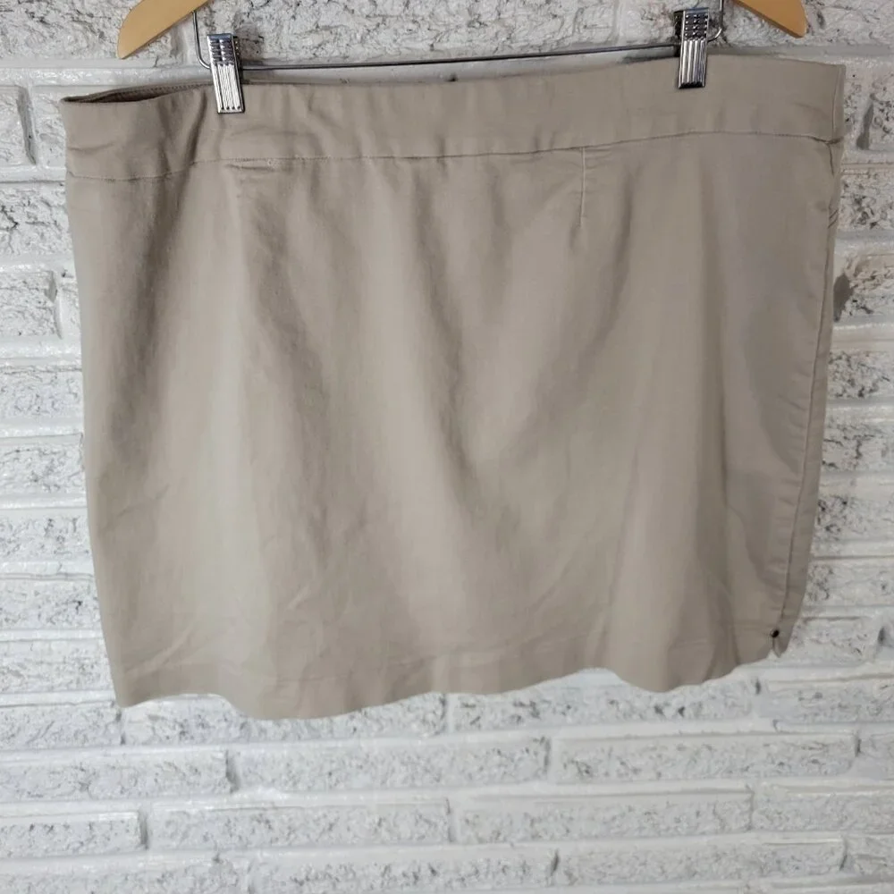 Croft Barrow Women Skort 20 Plus Shorts Skirt Beige Pull On Casual C2E